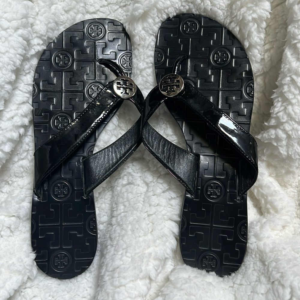 Tory Burch Thora Patent Leather Sandals Size 7 Black